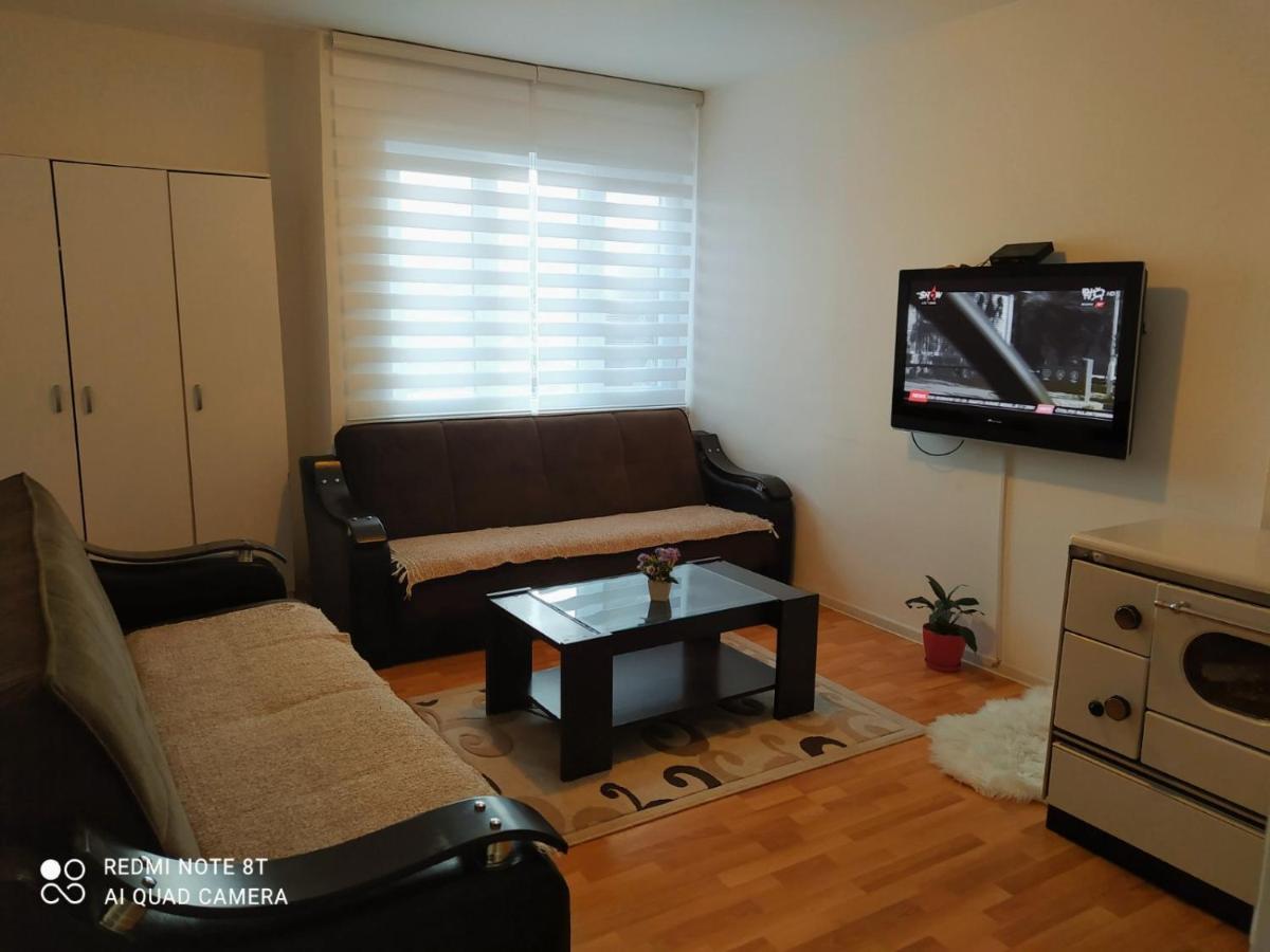 Apartman Беране Екстериор снимка